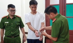 Khởi tố 1 đối tượng trong đường dây đánh bạc do Phan Sào Nam cầm đầu