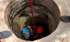 Thương tâm cảnh em trai ngạt khí dưới giếng sâu 18m, anh xuống cứu cũng tử vong 