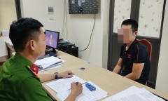 Bắt quả tang 7 đối tượng