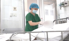 Vụ 4 công nhân Công ty điện lực Chợ Lớn bị điện giật: 1 người bỏng nặng