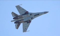 Nga điều Su-35 ngăn chặn 2 máy bay ném bom chiến lược B-52H của Mỹ
