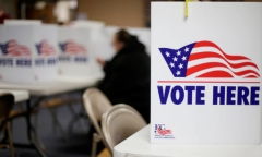 Bầu cử giữa nhiệm kỳ Mỹ 2022: Đảng Dân chủ lật ngược kết quả tại bang Massachusetts 