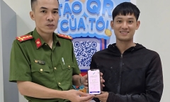 Tin tức thời sự 24h: Người phụ nữ đột quỵ nhận lại 300 triệu chuyển khoản nhầm