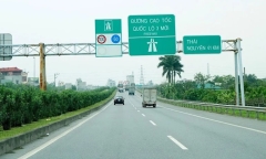 VCCI kiến nghị tạm dừng thu phí các đoạn cao tốc xuống cấp
