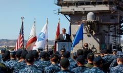 Cựu Bộ trưởng Quốc phòng Mỹ Ash Carter qua đời