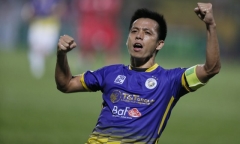 Văn Quyết lập cú đúp, Hà Nội FC giành lại ngôi đầu bảng V-League