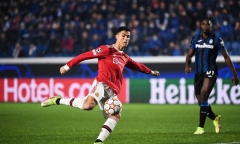 Ronaldo xuất thần ghi cú đúp, cứu MU thoát khỏi thất bại ở Champions League