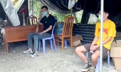 Phát hiện xe khách chở 4 người nước ngoài không có giấy tờ tùy thân
