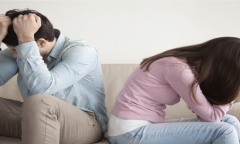 Xảy ra mâu thuẫn, đôi vợ chồng bày kế đưa nhau vào bệnh viện tâm thần
