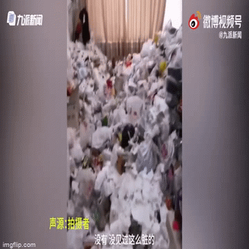Cho chàng trai độc thân thuê trọ, chủ nhà sững người khi nhận lại “chuồng lợn” sau 3 tháng