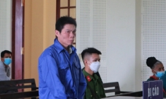Đánh chết cháu họ vì không chịu về ngủ, cậu lĩnh án 15 năm tù