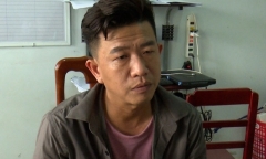 8 bà cùng 9 ông ngồi 