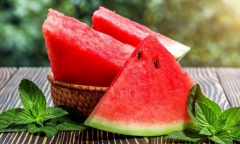 Một loại quả “cực rẻ” nhưng siêu tốt cho người bị sỏi thận