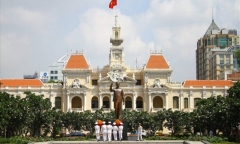 Mỗi gia đình chính sách, khó khăn ở TP.HCM khi nào được nhận 1 triệu đồng?