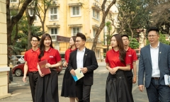 ĐH Khoa học Xã hội và Nhân văn công bố điểm sàn xét tuyển 2025, tất cả các ngành cùng một mức điểm?