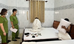 Vụ bé gái 14 tuổi bị mẹ bán