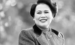 Ô tô chạy quá tốc độ, tông trực diện xe tải đỗ trên cao tốc, 4 sinh viên y khoa tử vong ở Ấn Độ