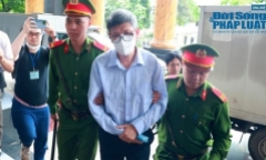 Cựu Bộ trưởng Bộ Y tế Nguyễn Thanh Long sút cân, tóc bạc trắng hầu tòa phúc thẩm