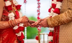 Người đàn ông mang theo toàn bộ tài sản gia đình, 