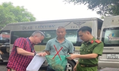 Bắt quả tang nam tài xế vận chuyển 2 cá thể culi từ Khánh Hòa ra Hà Nội tiêu thụ