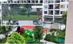 Cư dân bàng hoàng phát hiện một thi thể nam giới tại sân chung cư ở TP Thủ Đức
