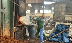 Phát hiện 30kg bánh phở chứa chứa formol chuẩn bị tuồn ra thị trường
