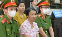 Xét xử mẹ “nữ sinh giao gà”: HĐXX tuyên giữ nguyên bản án sơ thẩm