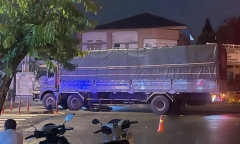 Tin tức tai nạn giao thông mới nhất ngày 23/9: Người đàn ông tử vong dưới bánh xe tải ở TP.HCM