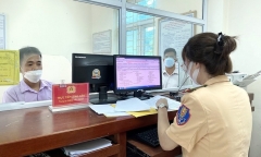 Mua ô tô mới nhưng chậm làm thủ tục đăng ký chờ giảm thuế có bị phạt không?