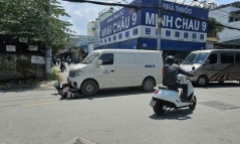 Tin tức tai nạn giao thông mới nhất ngày 3/10: 2 ông cháu bị ô tô đâm giữa đường