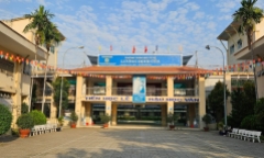 Nữ sinh lớp 7 ở TP.HCM bị chấn thương sau cú ngã ở trường học
