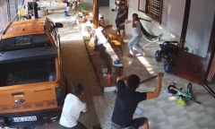 Vụ nhóm giang hồ xông vào tận nhà, dùng hung khí truy sát 2 người: Diễn biến mới nhất