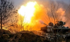 Ukraine thừa nhận không thể cản bước tiến của Nga tại Donbass, ván cược vào Kursk sắp tới hồi kết?