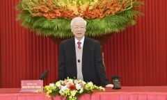 Tổng Bí thư trao Quyết định nghỉ chế độ cho 6 Ủy viên Bộ Chính trị khóa XII không tái cử khóa XIII