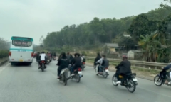 Xử lý nhóm thanh thiếu niên vi phạm trật tự, an toàn giao thông