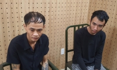 Tạm giữ 2 đối tượng sử dụng súng để giải quyết mâu thuẫn trên mạng xã hội