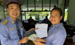 Bàn giao tài sản hành khách để quên trên tàu Thống Nhất