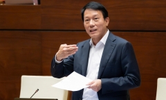 Bộ trưởng Bộ Công an làm rõ đề xuất lắp camera ở khoang hành khách