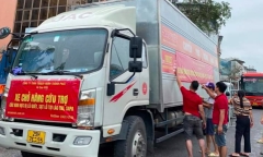 Đề nghị miễn phí đường bộ với các xe chở hàng hóa cứu trợ lũ lụt