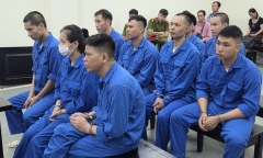 Tuyên án vụ bố chi 200 triệu đồng thuê côn đồ tạt axit, đánh gãy chân người tình của con trai