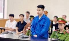 Chém bạn tử vong vì đòi nợ lúc đang nhậu, nam thanh niên lãnh án 19 năm tù