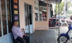Vụ 2 vợ chồng tử vong trong căn nhà khóa trái cửa: Nghi uống thuốc diệt cỏ tự tử