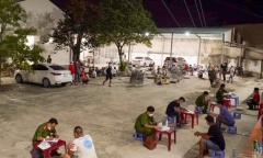 Long An: Xoá sổ trường gà lớn, vây bắt hơn 100 người đá gà