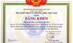 Bộ Công Thương yêu cầu báo cáo việc tặng bằng khen