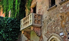 Thăm nhà Juliet nhân ngày Valentine