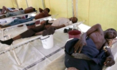 Bệnh Ebola lây lan mạnh: Thái Lan nghi 21 người nhiễm virus