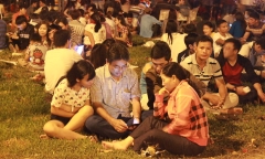 Trang trí phòng khách hợp phong thủy trong dịp Tết Ất Mùi