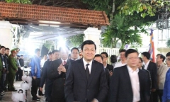 Nghẹn ngào khi nghe ca khúc viết về ông Nguyễn Bá Thanh