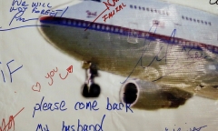 MH370 mất tích: Thân nhân hành khách lo sợ bị lãng quên
