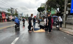 Tin tức tai nạn giao thông mới nhất ngày 26/7: Ngã ra đường, nam thanh niên bị xe tải cán tử vong